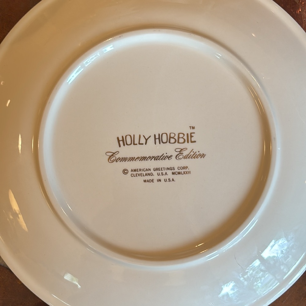 Holly Hobbie Christmas Plate - Picture 7 of 8